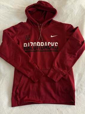 Nike Arkansas Razorbacks Therma-FIT Pullover Hoodie